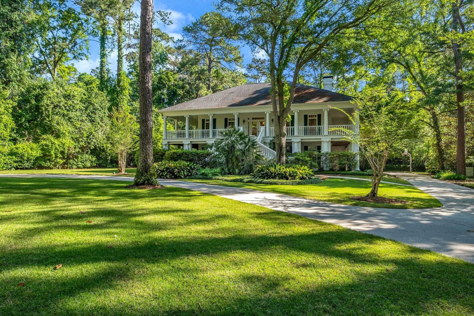 Property Photo:  1721 Tarpon Drive  FL 32308 