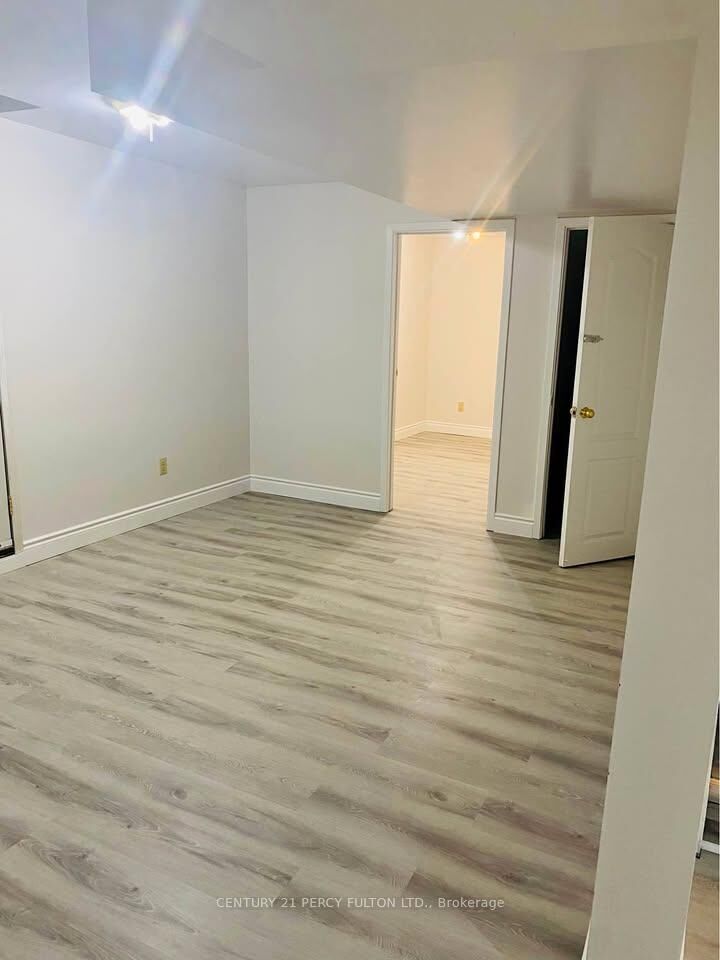 Property Photo:  2801 Gulfstream Way  ON L5N 6K2 