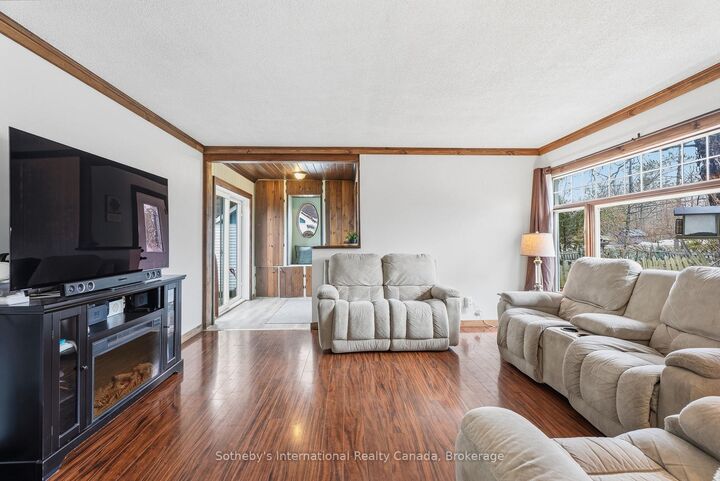 Property Photo: 296 High Street ON P0C 1H0