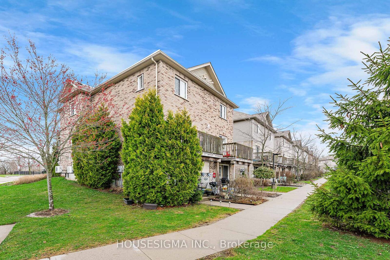 Property Photo: 35 Mountford Drive 124 ON N1E 0G6