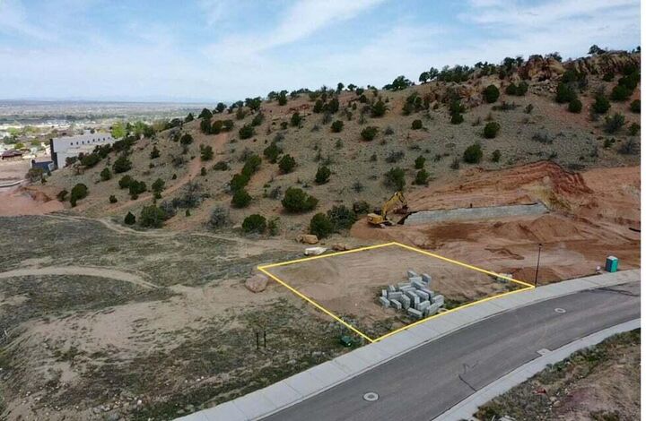 Property Photo:  1911 N Pinyon Grove Cir  UT 84720 