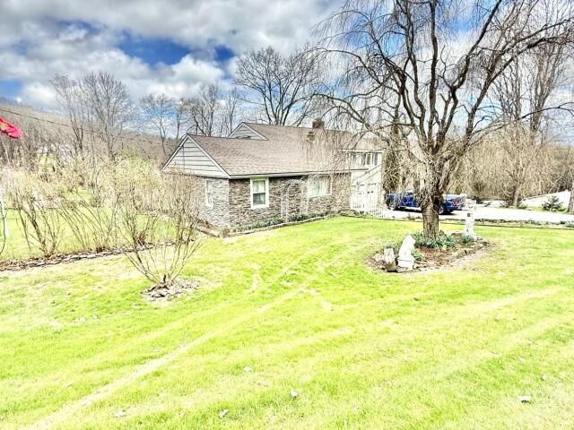 Property Photo:  1660 Follett Run Road  PA 16365 