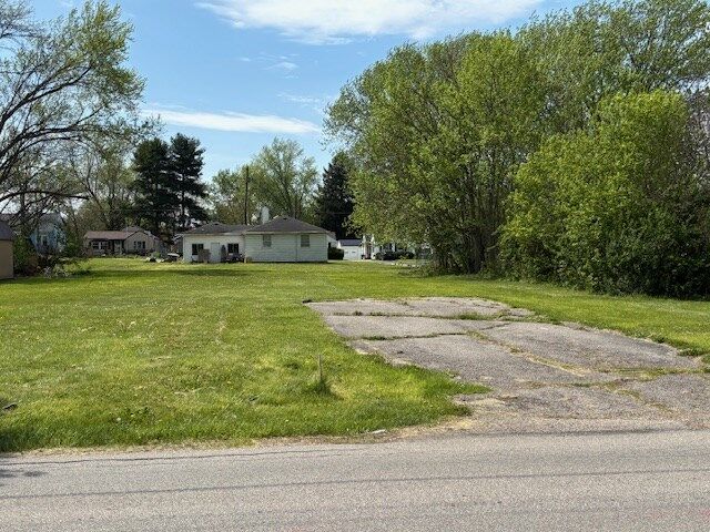 Property Photo:  Lee Ave.  OH 44805 