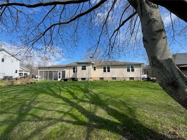 Property Photo:  2960 Love Road  NY 14072 