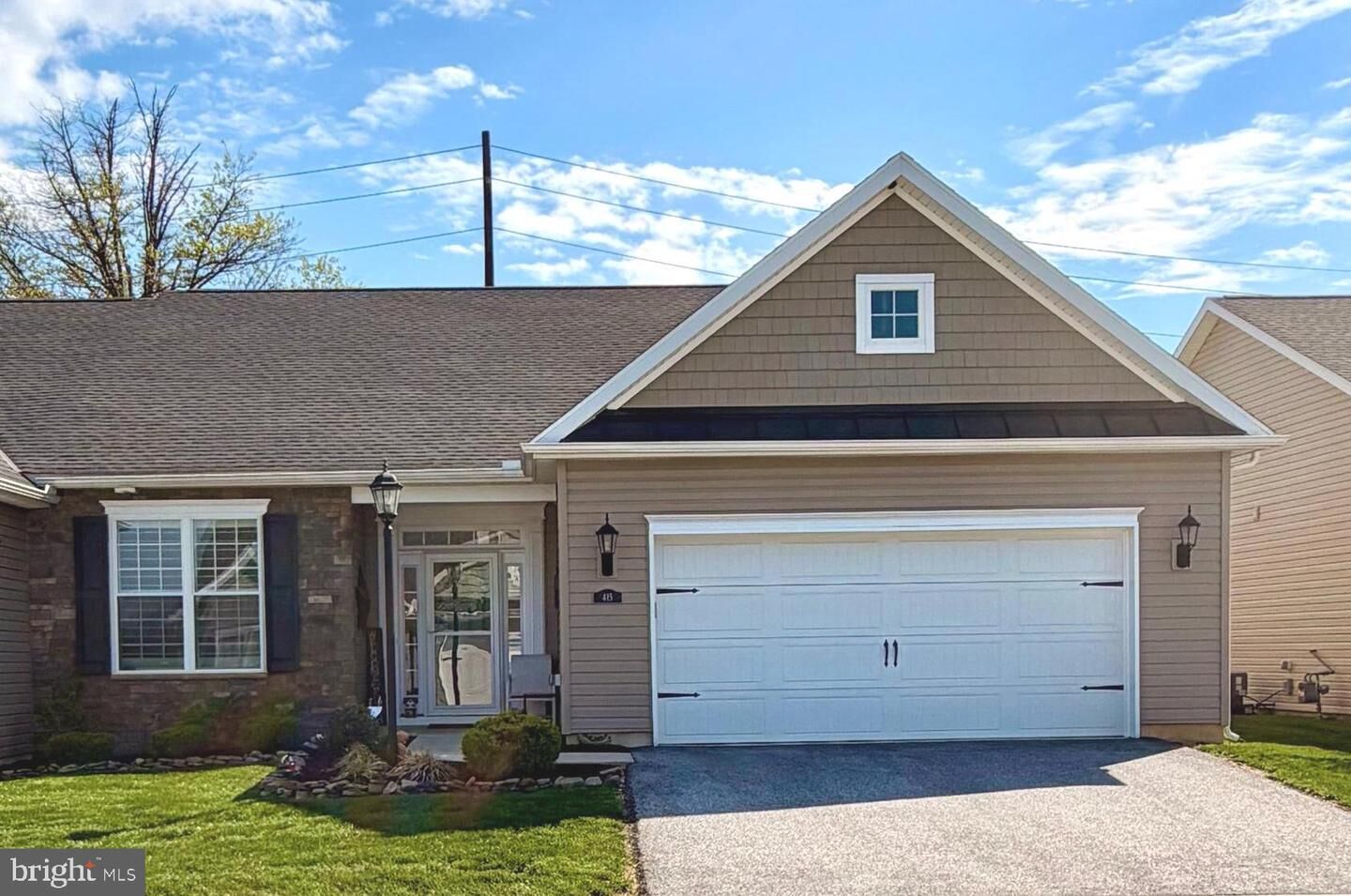 Property Photo:  415 Hawthorn Lane 3  PA 17331 