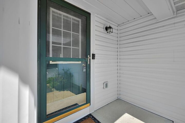 Property Photo:  6114 Brice Park Drive  OH 43110 