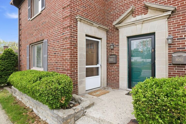 Property Photo:  4065 Indianola Avenue  OH 43214 