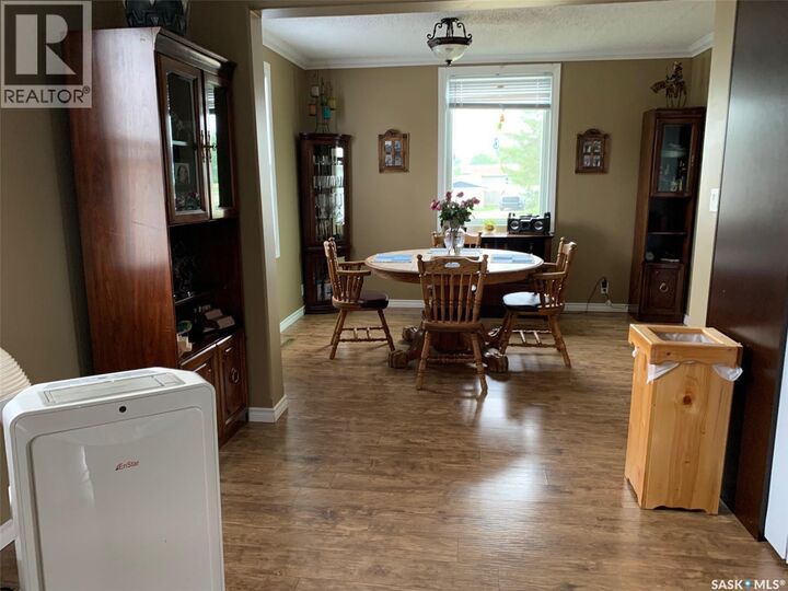 Property Photo:  292 29th Street  SK S0M 0E0 