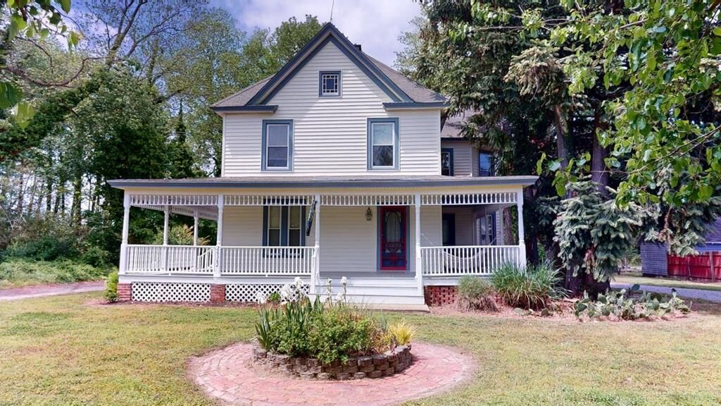 Property Photo:  26362 Savageville Rd  VA 23417 