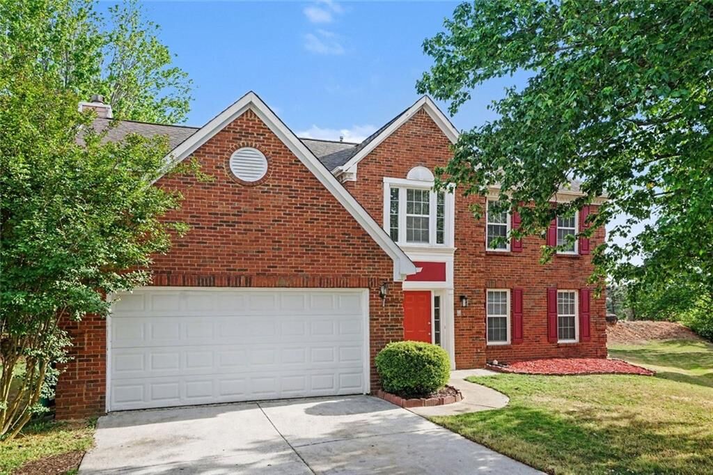 Property Photo:  5207 Meadowbrooke Chase  GA 30088 