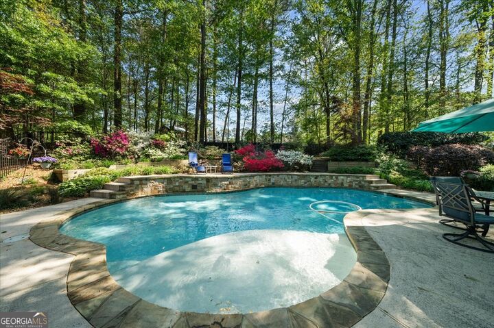 Property Photo:  6080 Lively Court  GA 30040 
