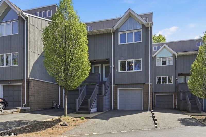 Property Photo:  154 Marion Dr  NJ 07052 
