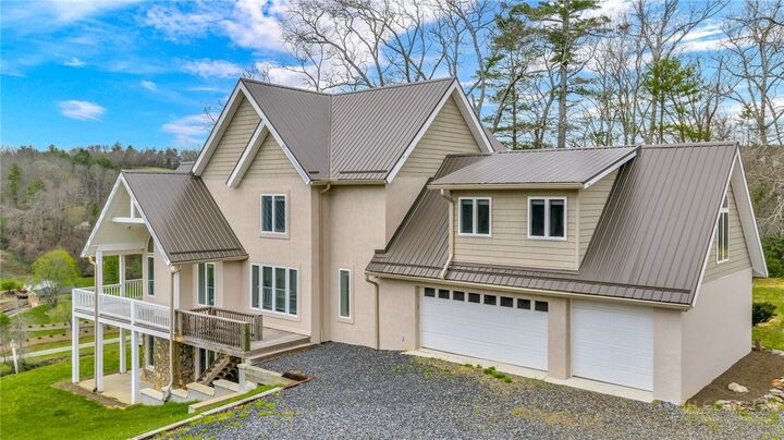 Property Photo:  361 Osprey Place  NC 28694 