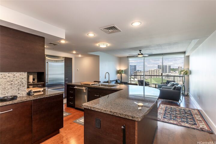 Property Photo:  1837 Kalakaua Avenue 2206  HI 96815 
