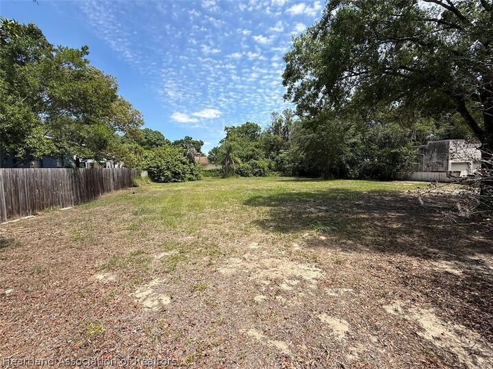 Property Photo:  1219 Katcalani Avenue  FL 33870 