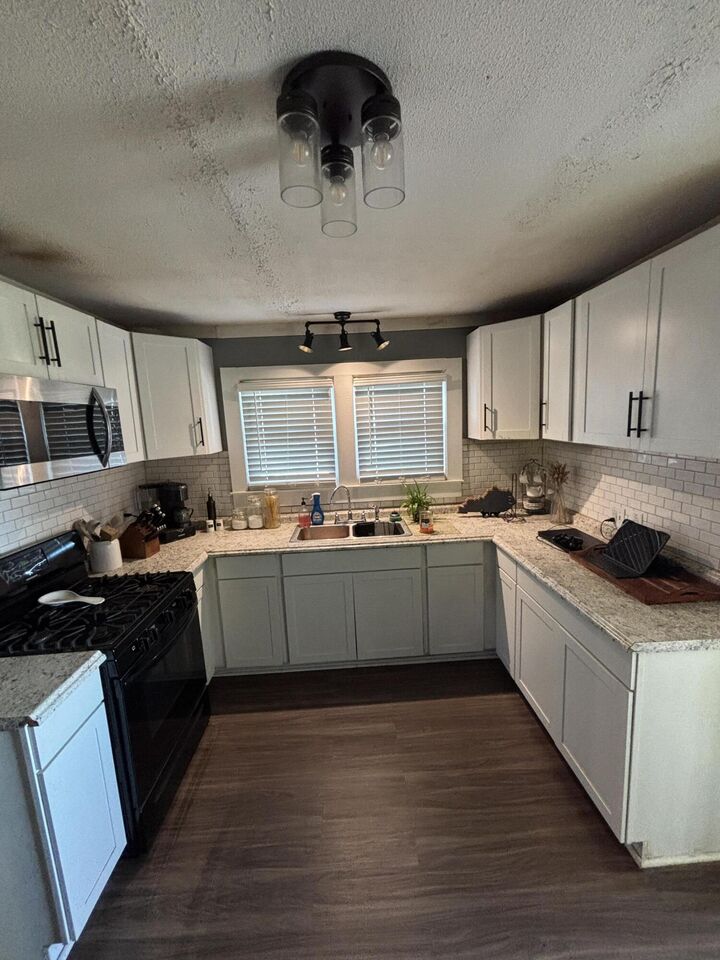 Property Photo:  1303 Devils Hollow Road  KY 40601 