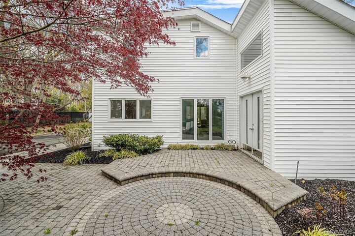 Property Photo:  61 Park Avenue  NY 11715 
