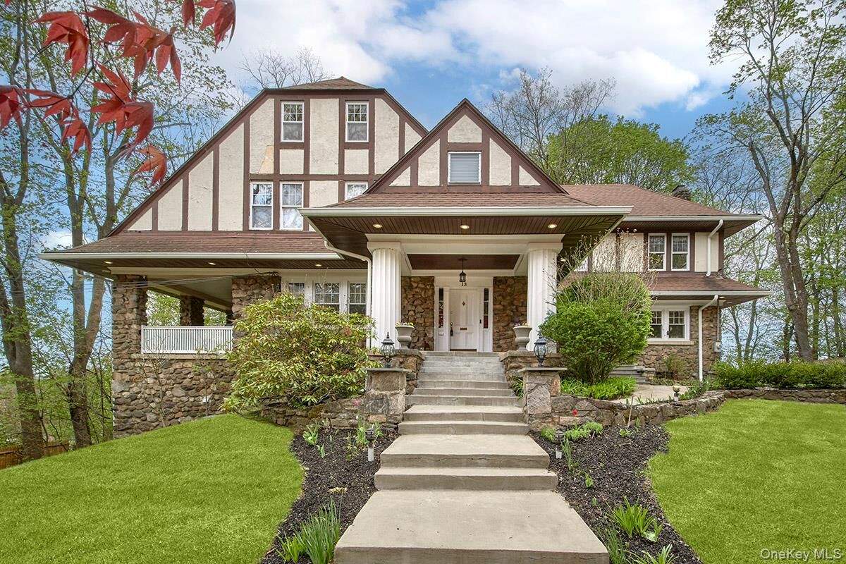 Property Photo:  13 Chadwick Road  NY 10604 