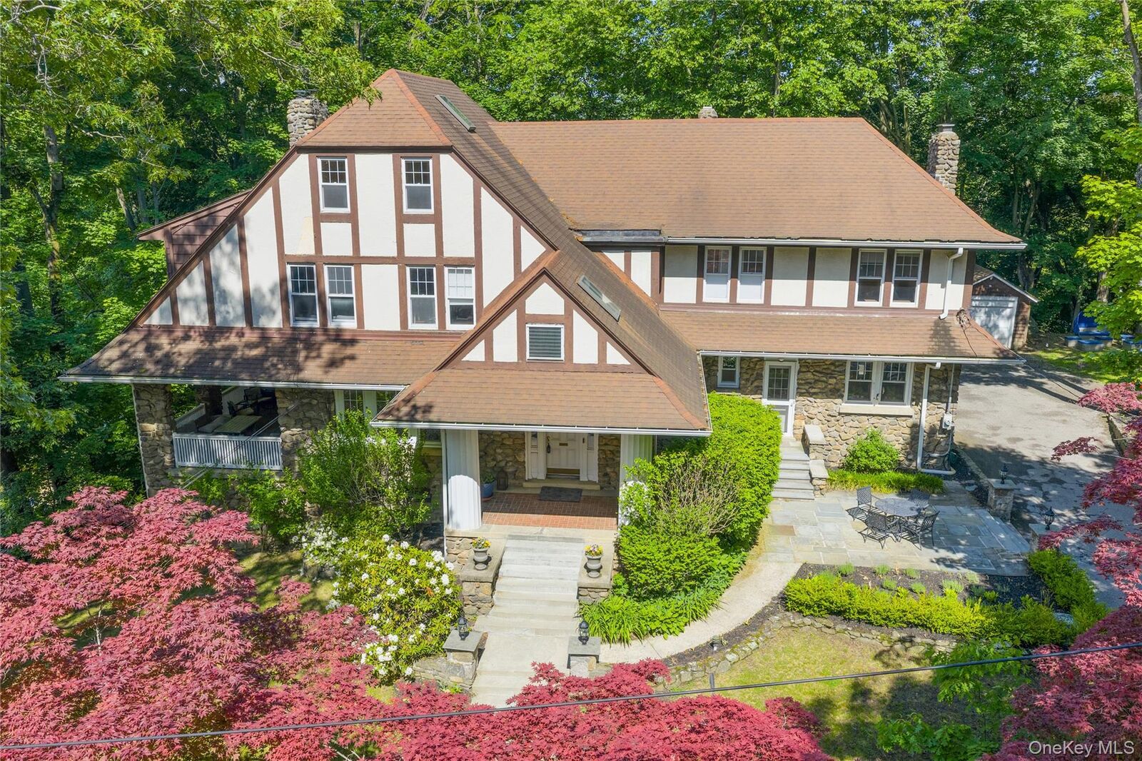 Property Photo:  13 Chadwick Road  NY 10604 