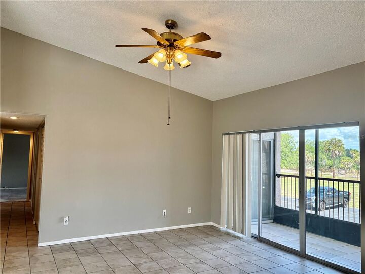 Property Photo:  2524 Lakeway Branch Drive 3208  FL 32839 