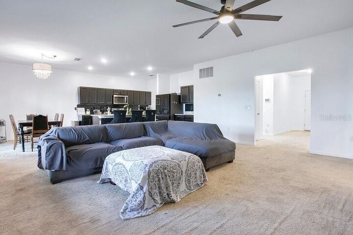 Property Photo:  258 Hidden Lake Loop  FL 33844 