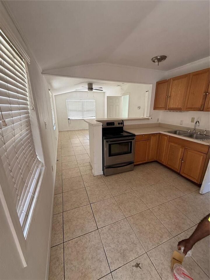 Property Photo:  345 22nd Avenue S B  FL 33705 