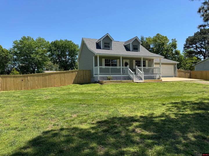 Property Photo:  195 Cr 710  AR 72635 