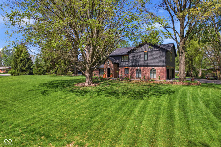 Property Photo:  46 Ridgeway Drive  IN 46112 