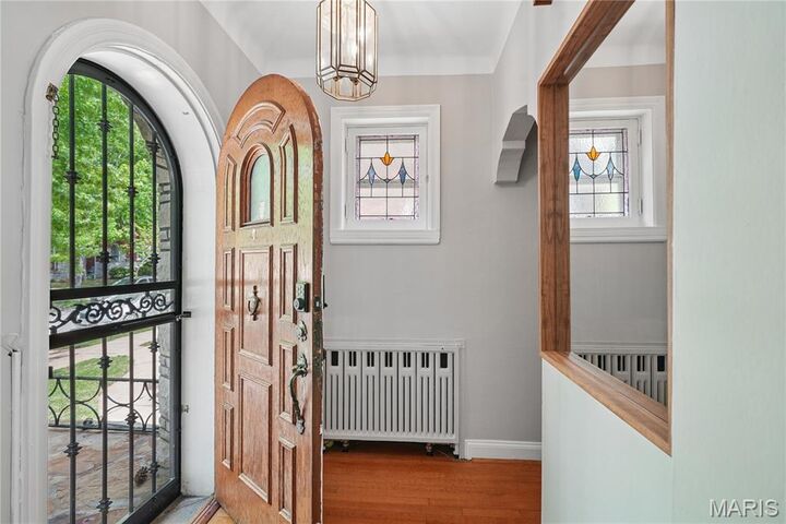 Property Photo:  5612 Rosa Avenue  MO 63109 