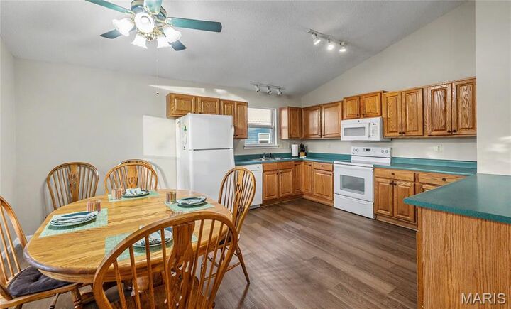 Property Photo:  1938 Lakeshore Drive  MO 65453 