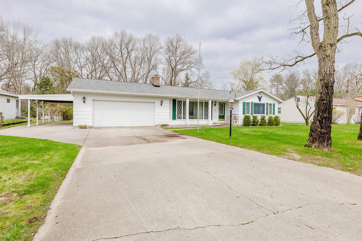 Property Photo:  4236 W White Lake Drive  MI 49461 