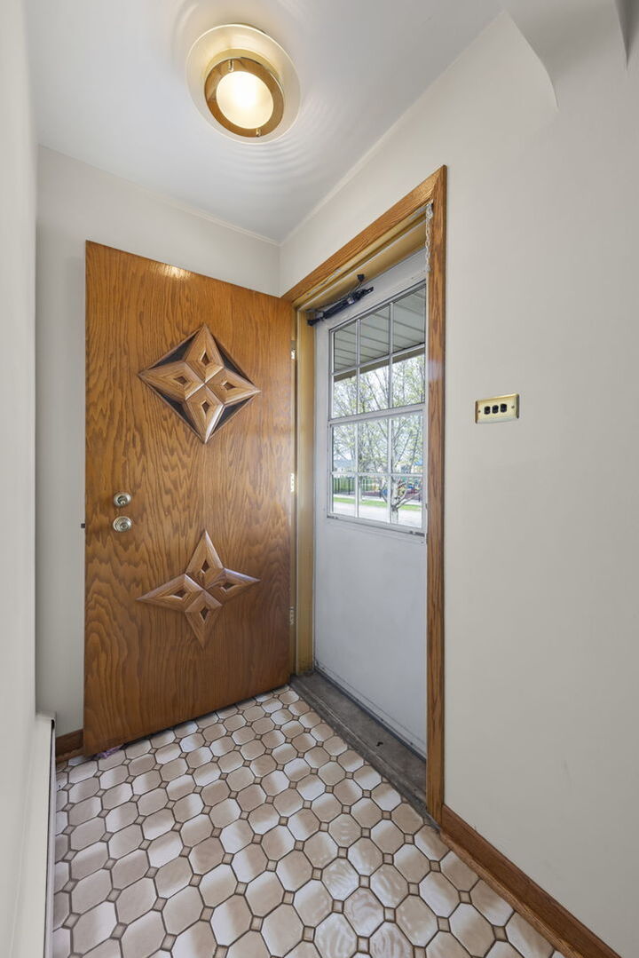 Property Photo:  6428 S Kildare Avenue  IL 60629 