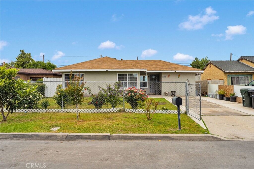 Property Photo:  1688 W Cleveland Street  CA 92411 