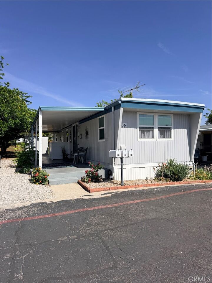 Property Photo:  35011 Avenue E 36  CA 92399 