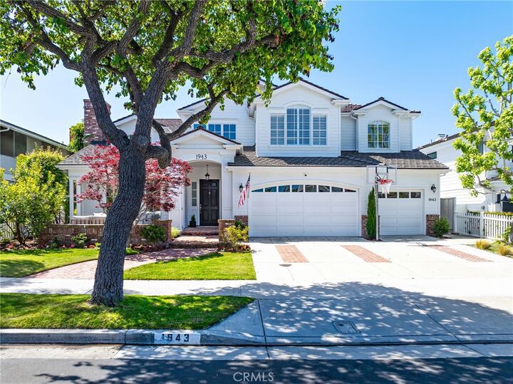 Property Photo:  1943 Port Provence  CA 92660 