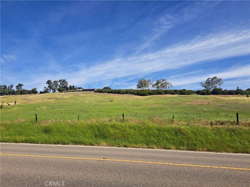 Property Photo:  4286 E Hwy 41  CA 93465 
