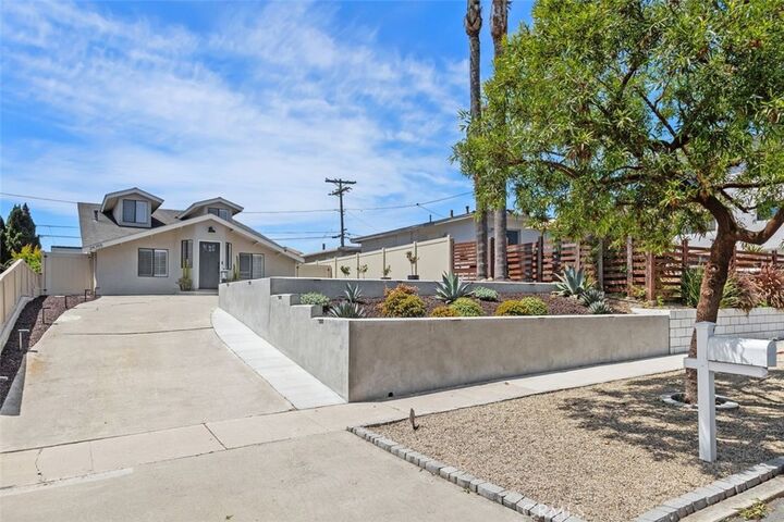 Property Photo:  34355 Via San Juan  CA 92624 