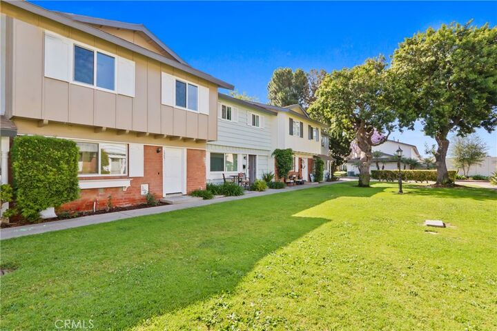 Property Photo:  19861 Keswick  CA 92646 