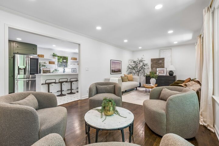 Property Photo:  703 Clematis Dr  TN 37205 