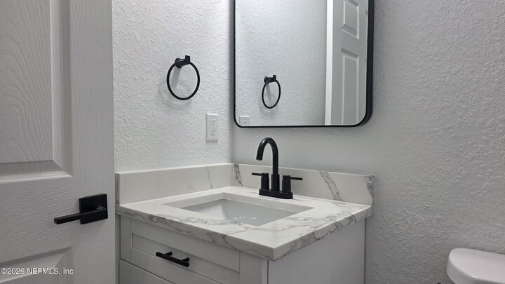 Property Photo:  1008 E 15th Street  FL 32206 