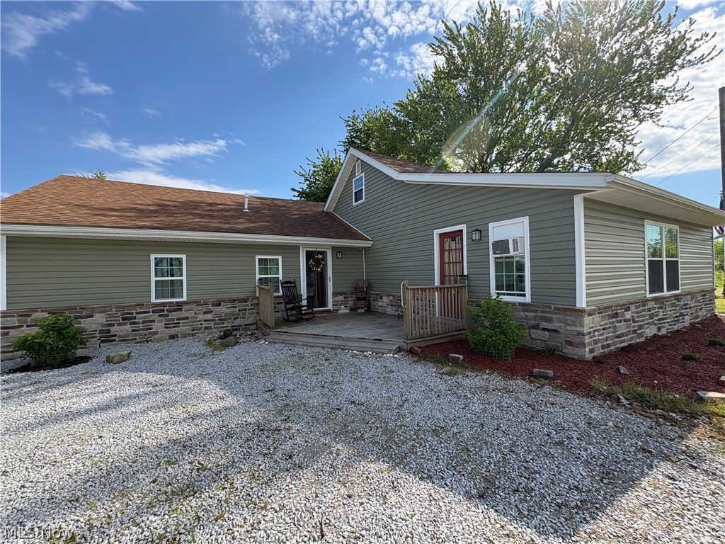 Property Photo:  44017 State Route 162  OH 44090 