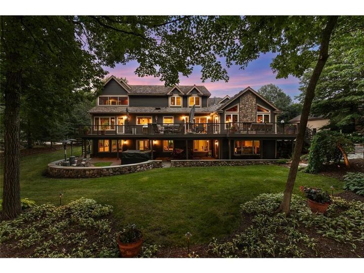 Property Photo:  2890 Autumn Woods Drive  MN 55318 