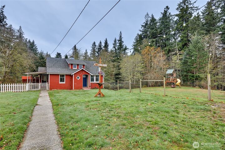 Property Photo:  2821 NW Costa Vida Way  WA 98370 