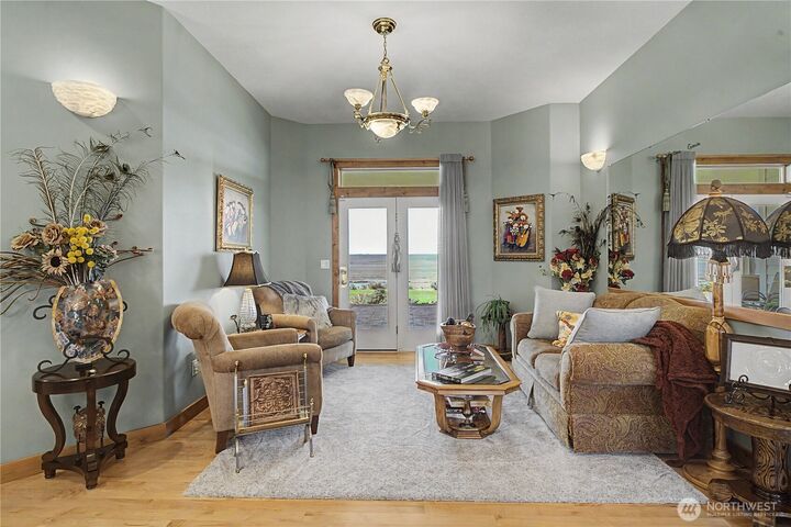 Property Photo:  9132  Stonecrest Road NE  WA 98837 