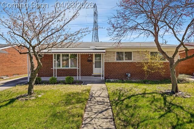 Property Photo:  31036 Palomino Avenue  MI 48093 