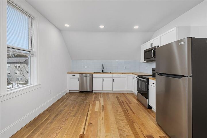 Property Photo:  30 Cypress Street 3  RI 02906 