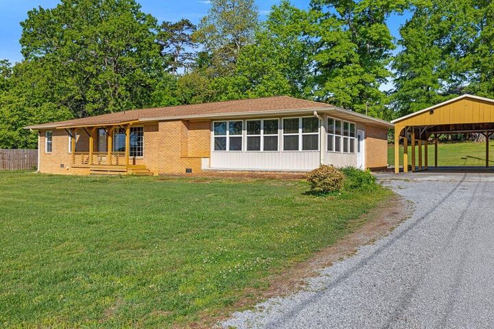 Property Photo:  2612 U.s. 11  TN 37303 