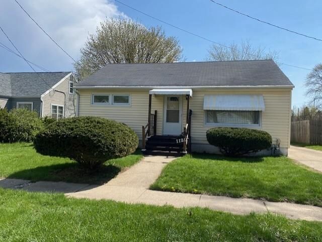 Property Photo:  1121 Cleveland Street  WI 53511 