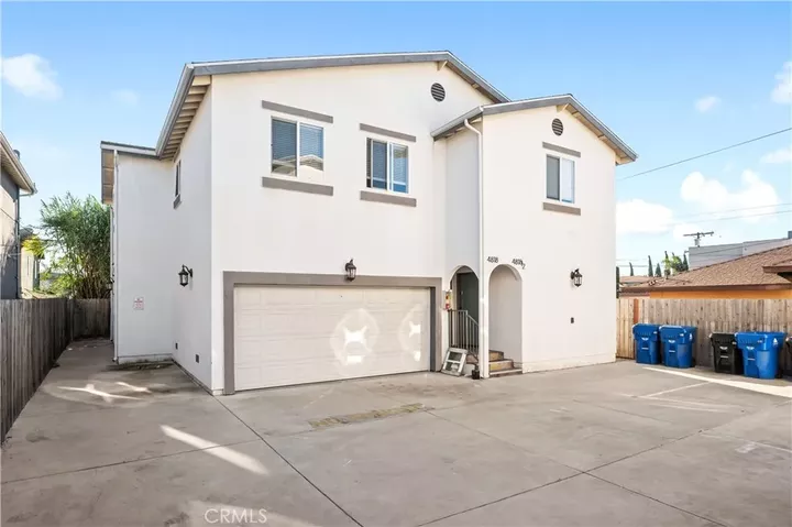 Property Photo:  4816 Saturn Street  CA 90019 