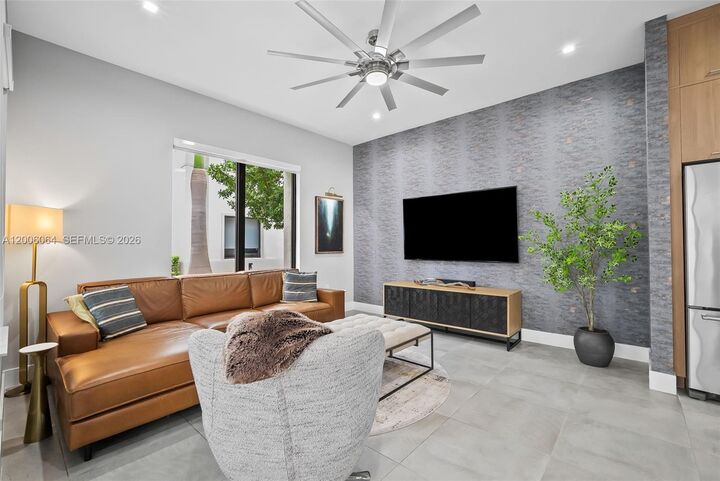 Property Photo:  4392 NW 80 Ave  FL 33166 